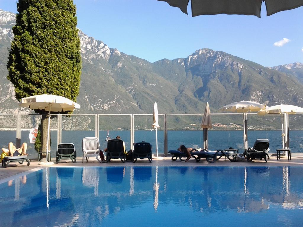 Hotel Capo Reamol Limone sul Garda Exterior photo