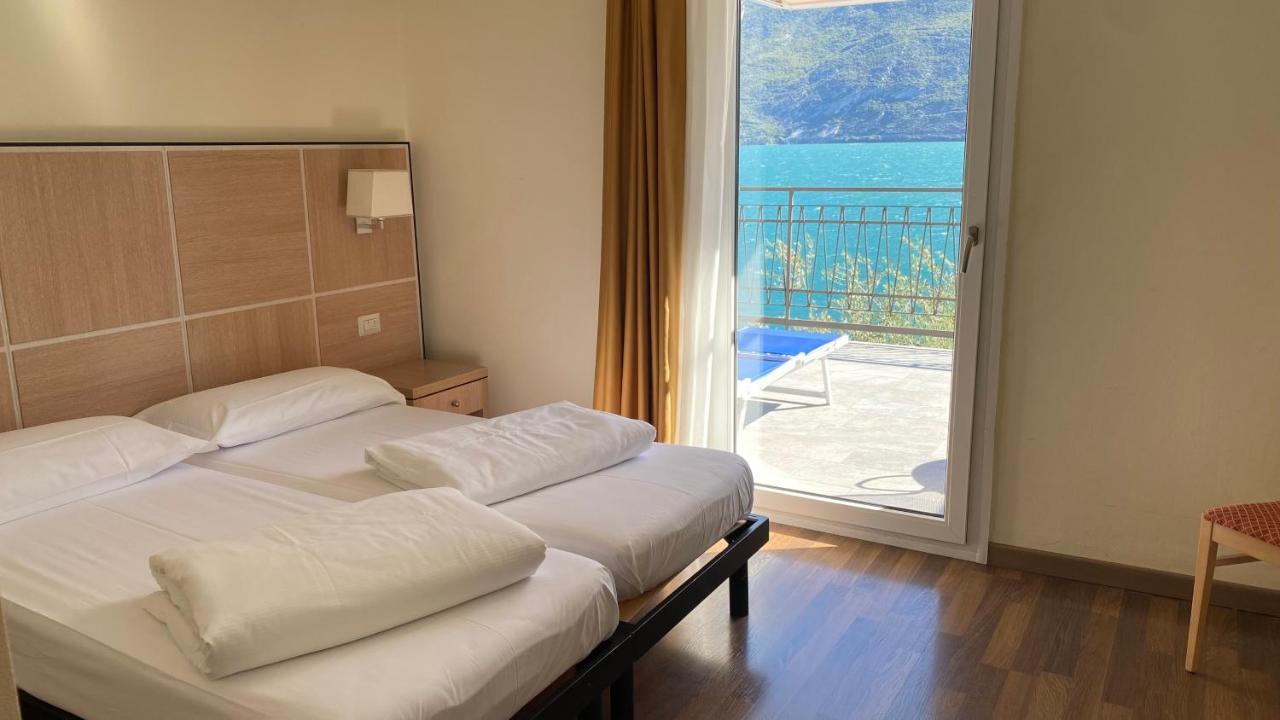 Hotel Capo Reamol Limone sul Garda Exterior photo